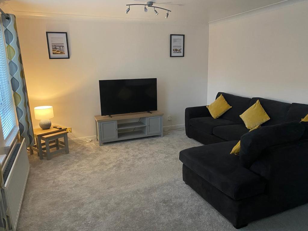 布洛蒂渡轮Great Location, Large 1 Bed Flat With Parking公寓 外观 照片